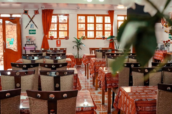 Intitambo Hotel Main image